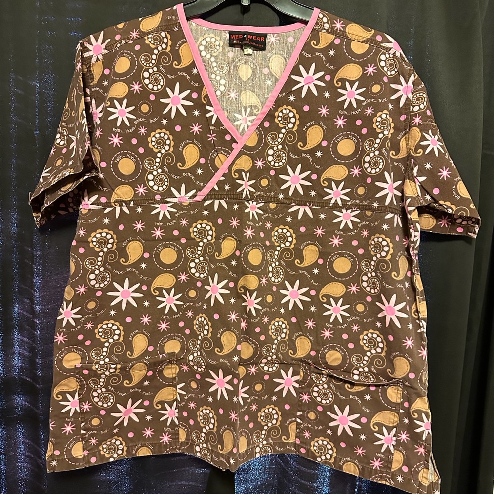 WOMEN SCRUB TOP